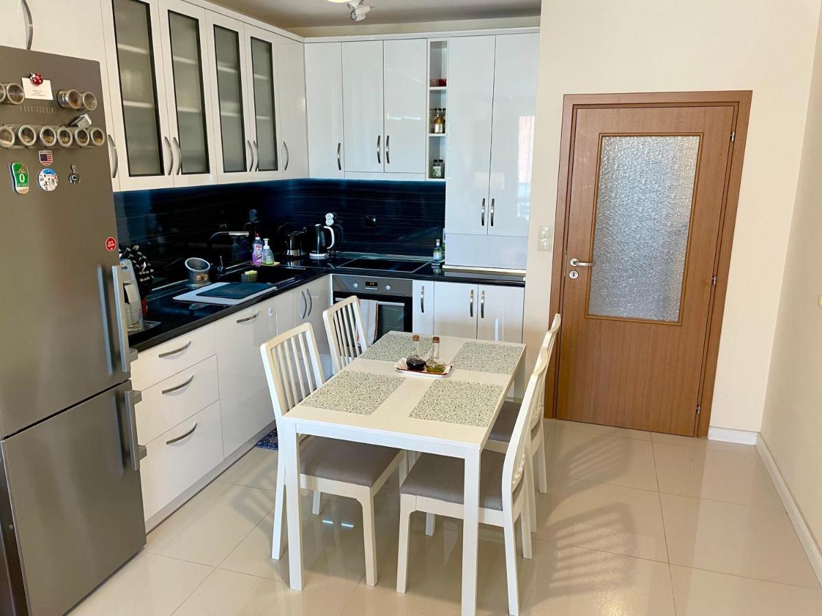 Astoria Apartment 벨리코 터르노보 외부 사진