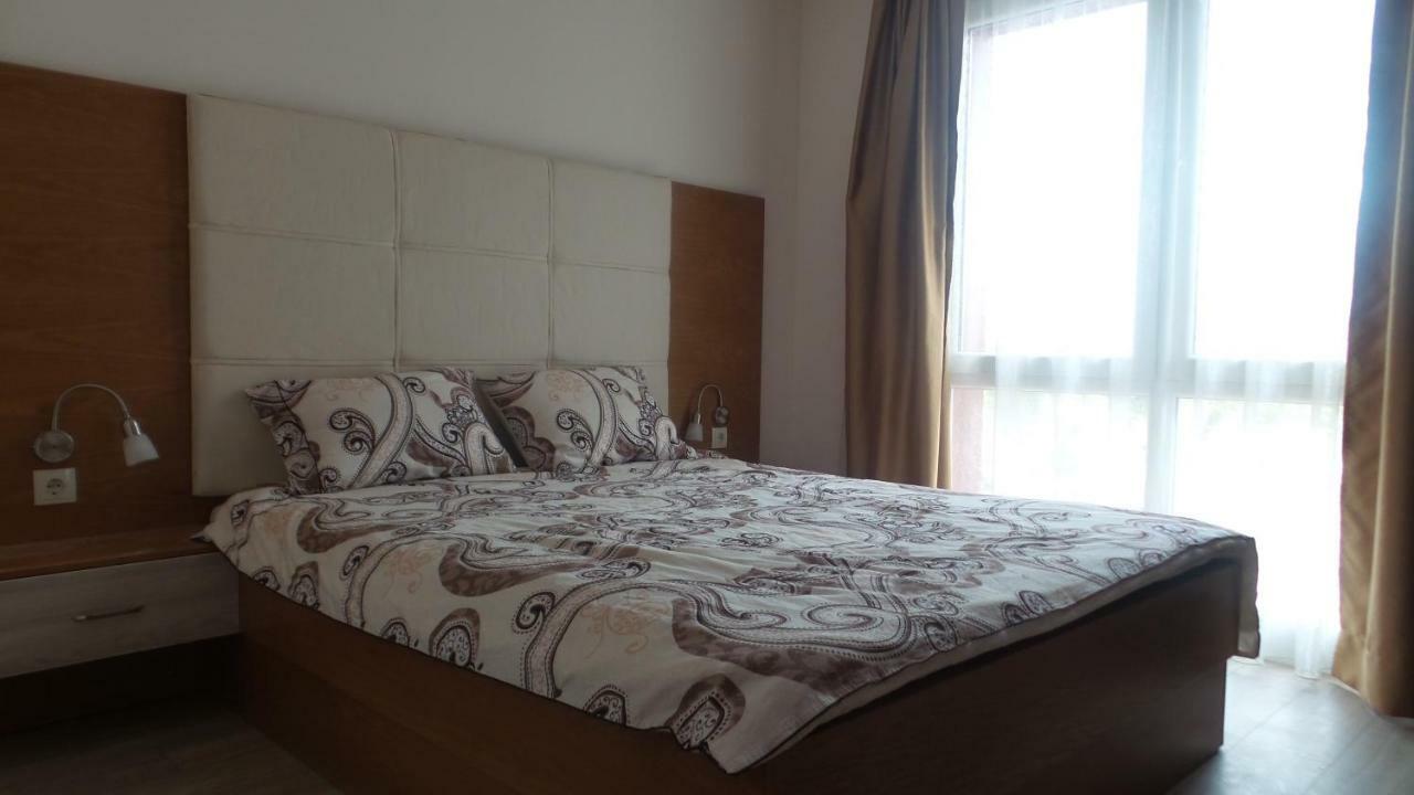 Astoria Apartment 벨리코 터르노보 외부 사진