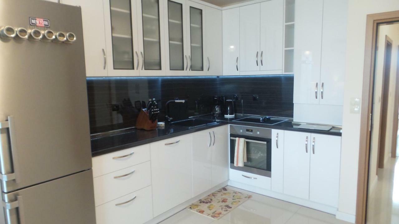 Astoria Apartment 벨리코 터르노보 외부 사진