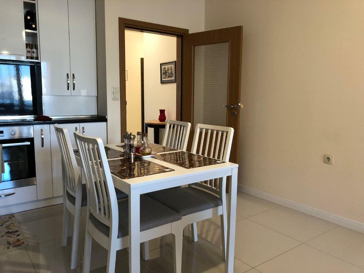Astoria Apartment 벨리코 터르노보 외부 사진